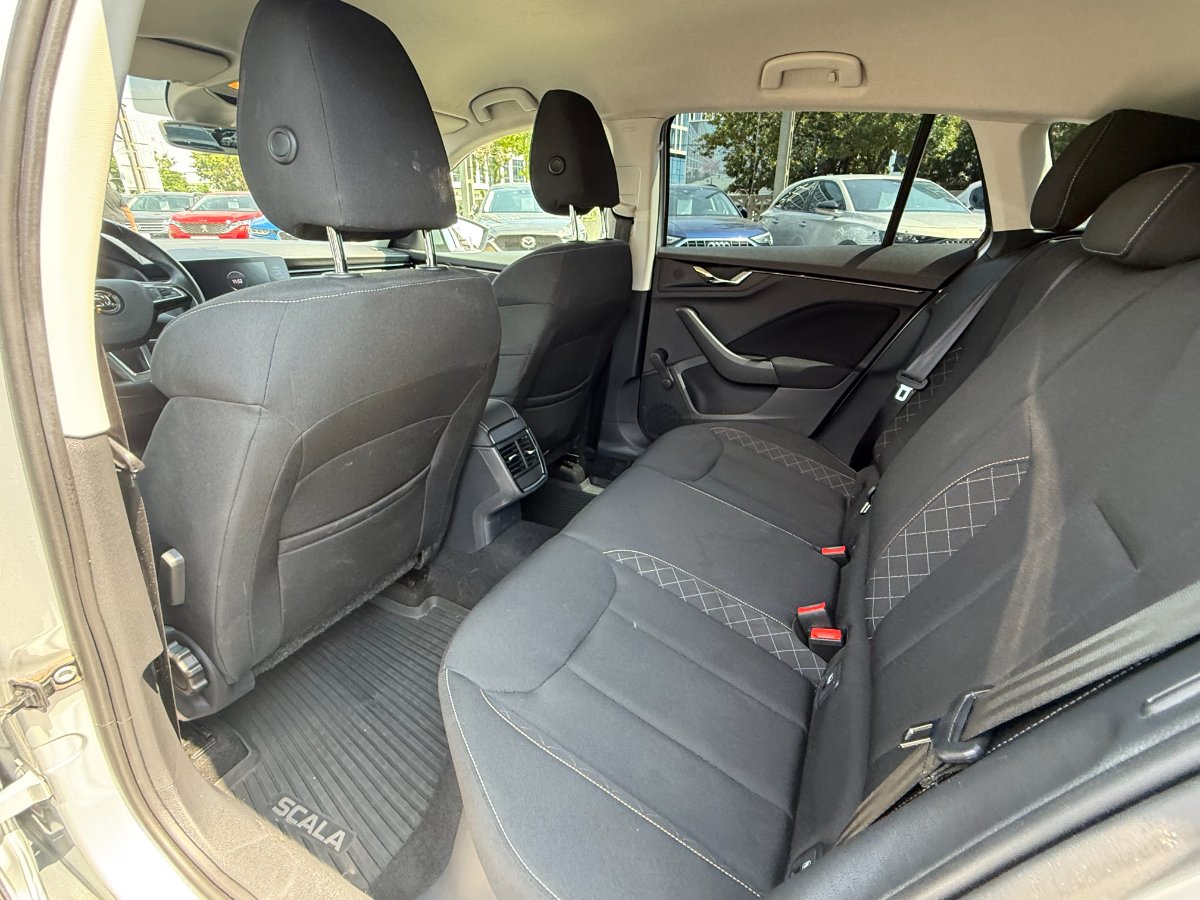 Skoda Scala 2020 1.6 TDI DSG Ambition - foto 8