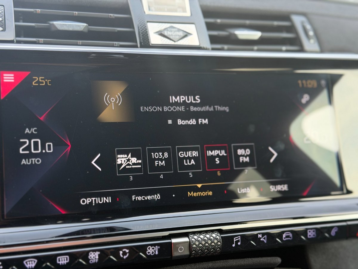 DS Automobiles PureTech 180 Aut. Performance Line + 2021 - foto 24