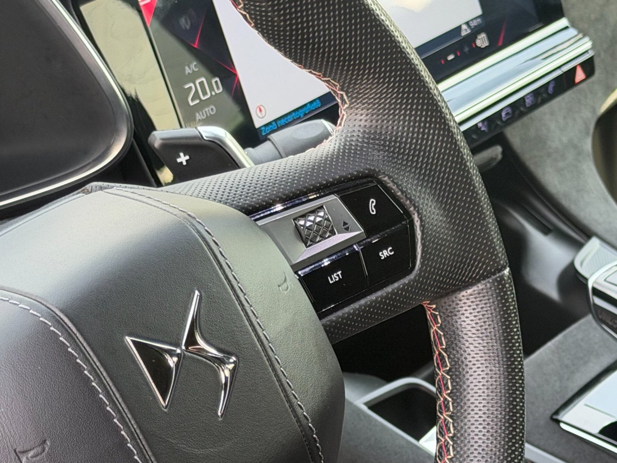 DS Automobiles PureTech 180 Aut. Performance Line + 2021 - foto 17