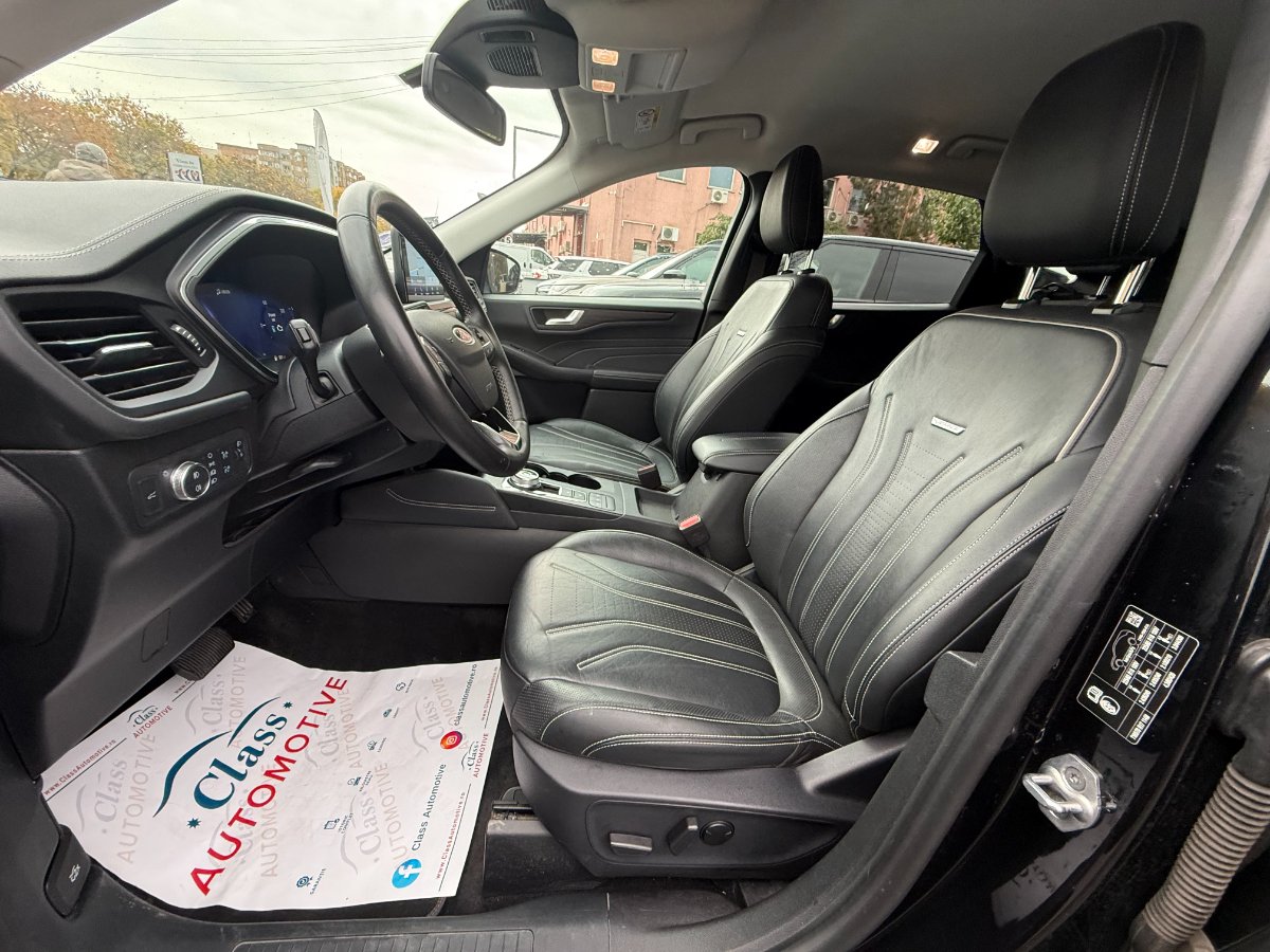 Ford Kuga 2023 2.5 Duratec FHEV FWD Vignale - foto 10