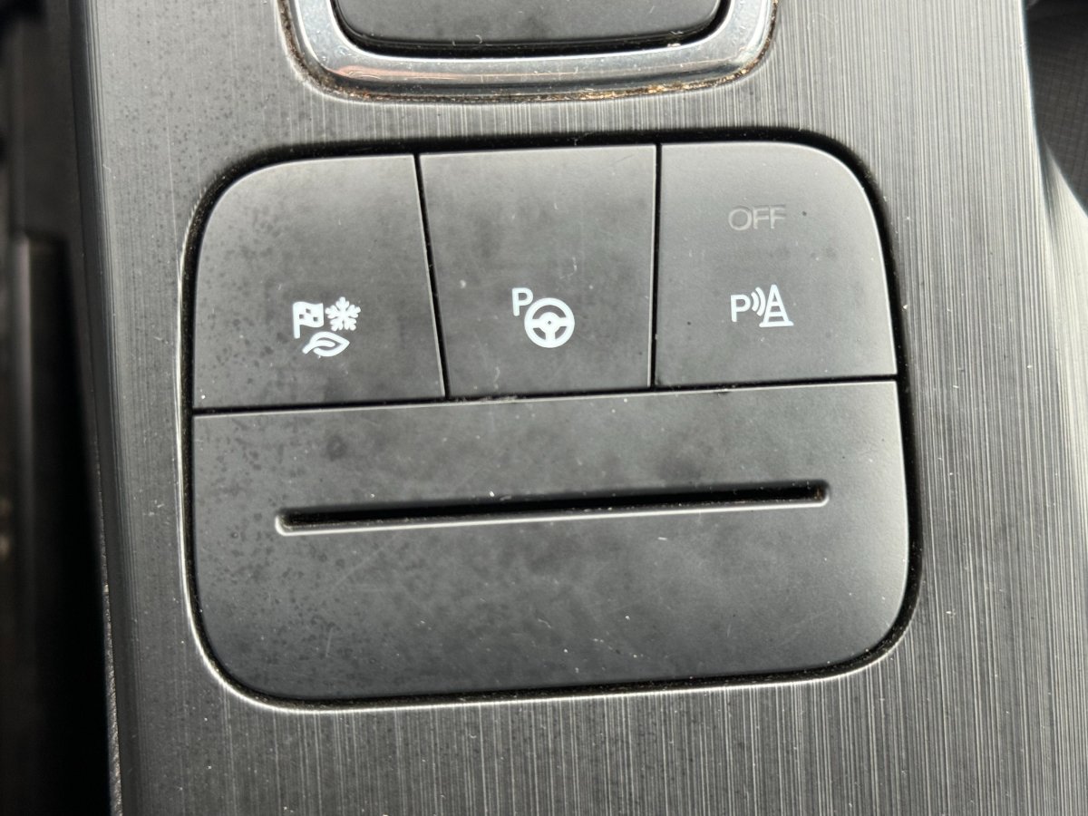 Ford Kuga 2023 2.5 Duratec FHEV FWD Vignale - foto 27
