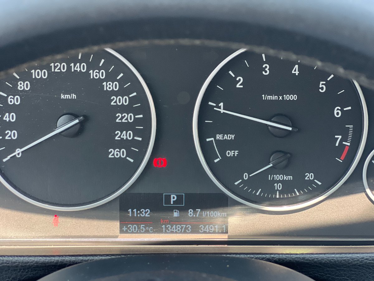 BMW Seria 3 2018 318i - foto 23