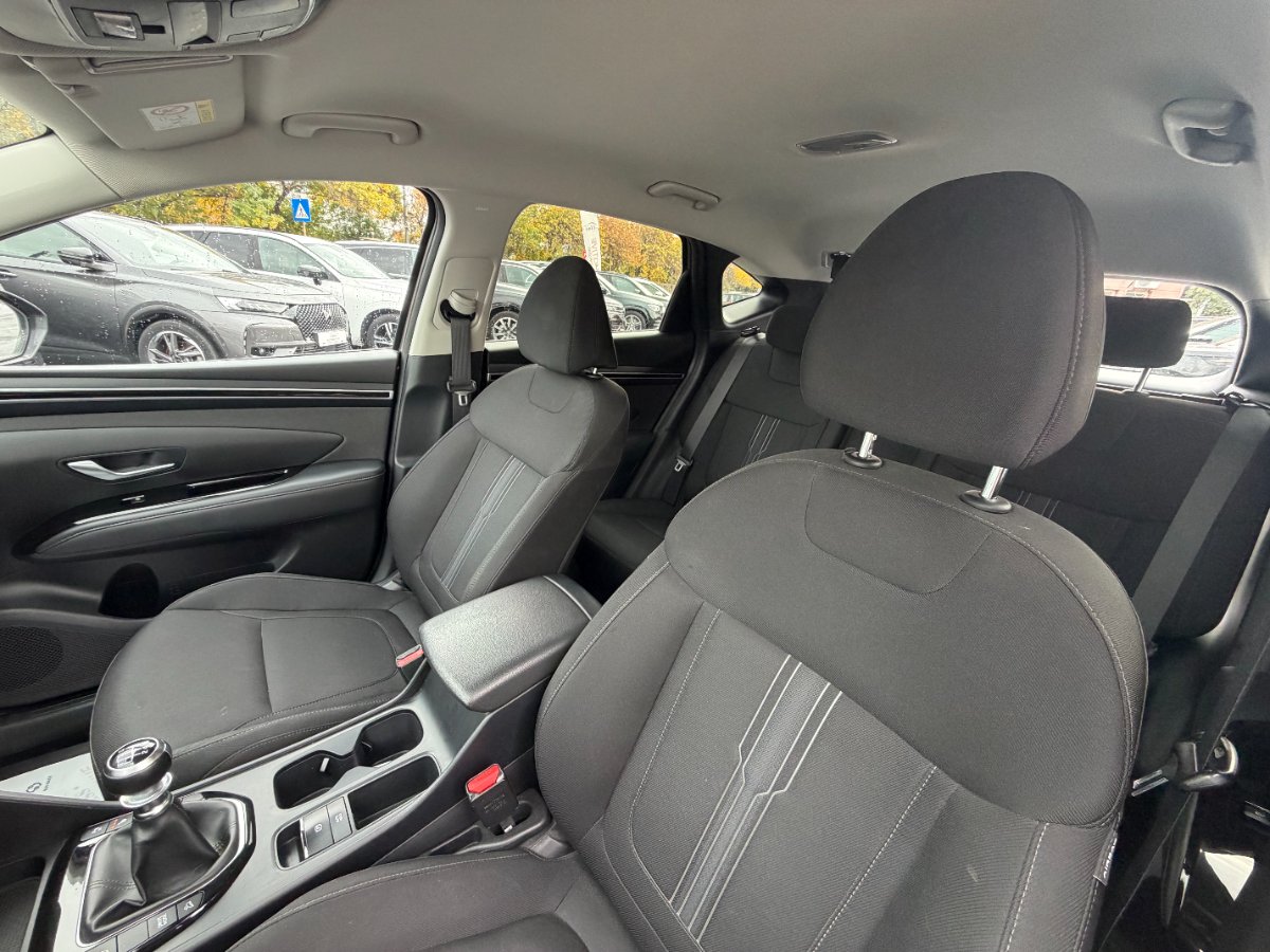Hyundai TUCSON 2022 1.6 l 150 CP 2WD 6MT Style+ - foto 17