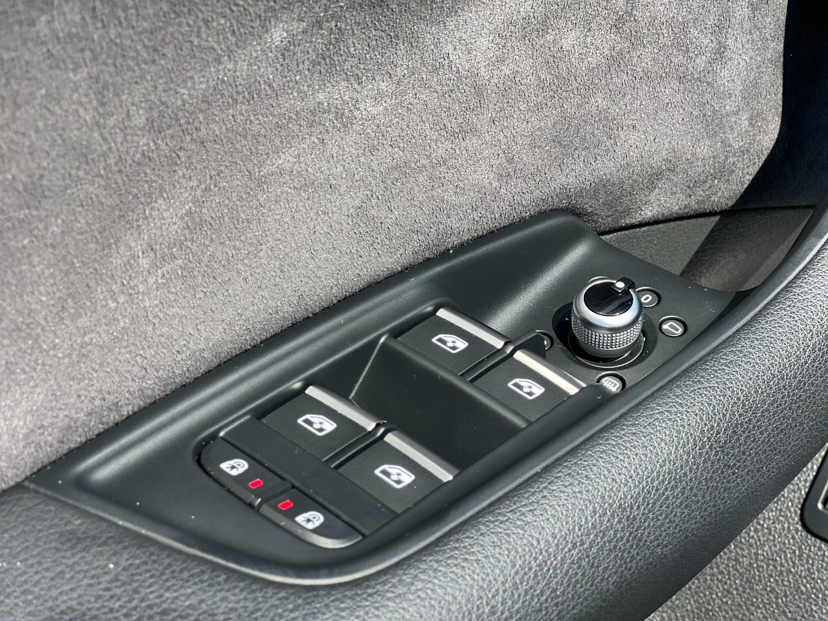 Audi Q7 2025 3.0 50 TDI quattro Tiptronic MHEV S Line - foto 8
