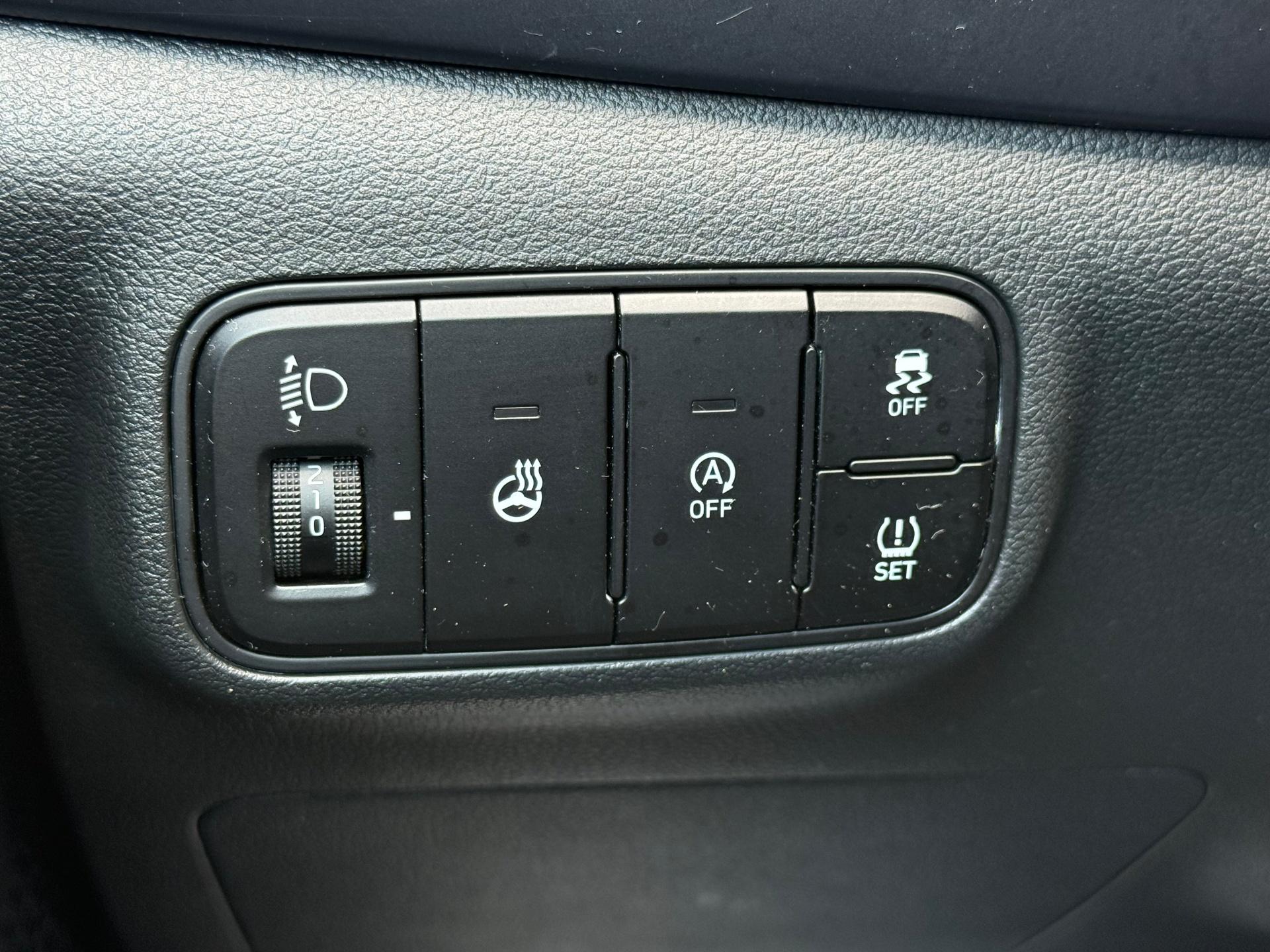 Hyundai i20 2022 1.0 l T-GDi MHEV 100CP 7DCT 5DR Led Line - foto 20