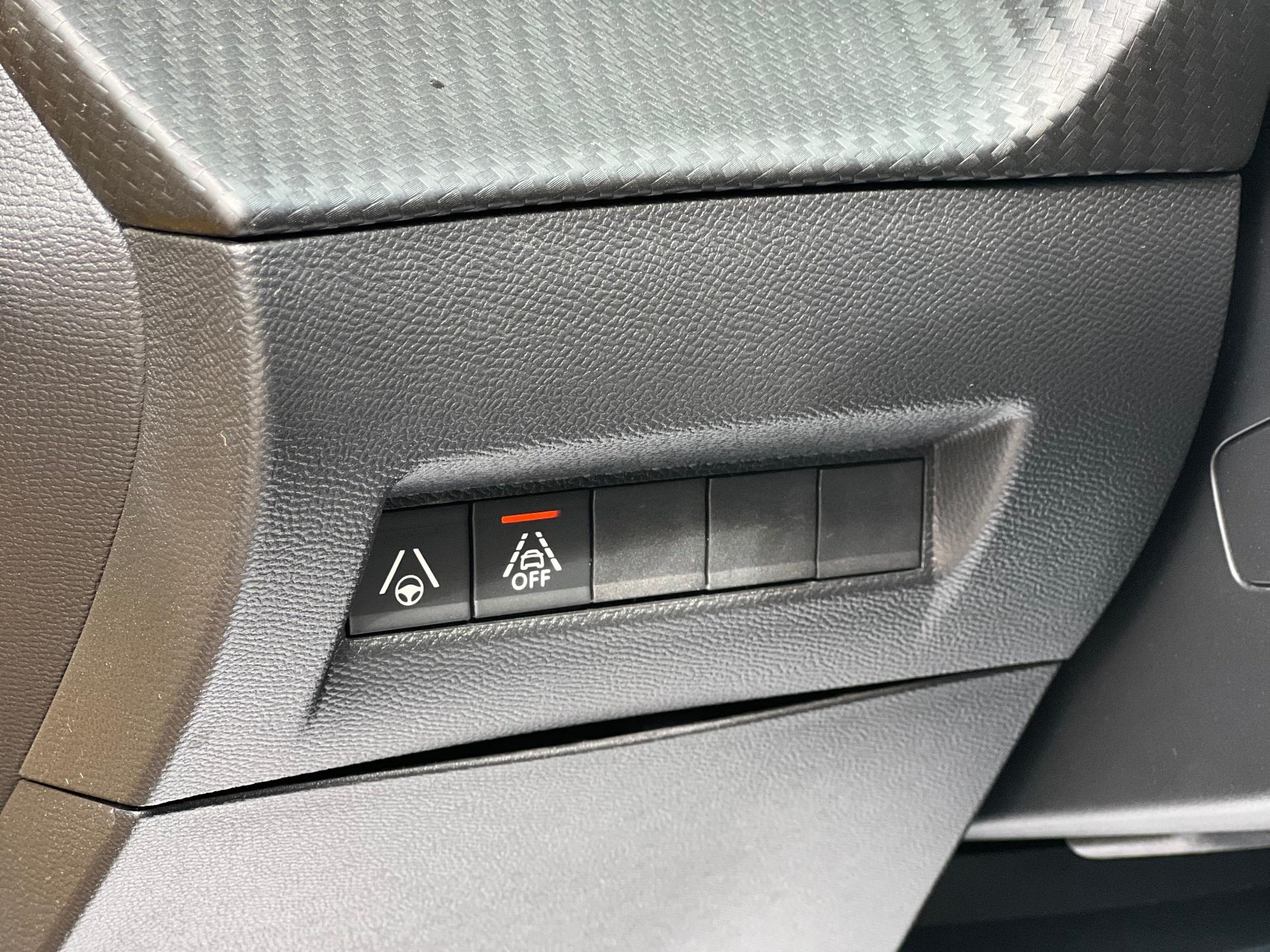 Peugeot 208 2020 1.2 L PureTech STT EAT8 GT Line - foto 10