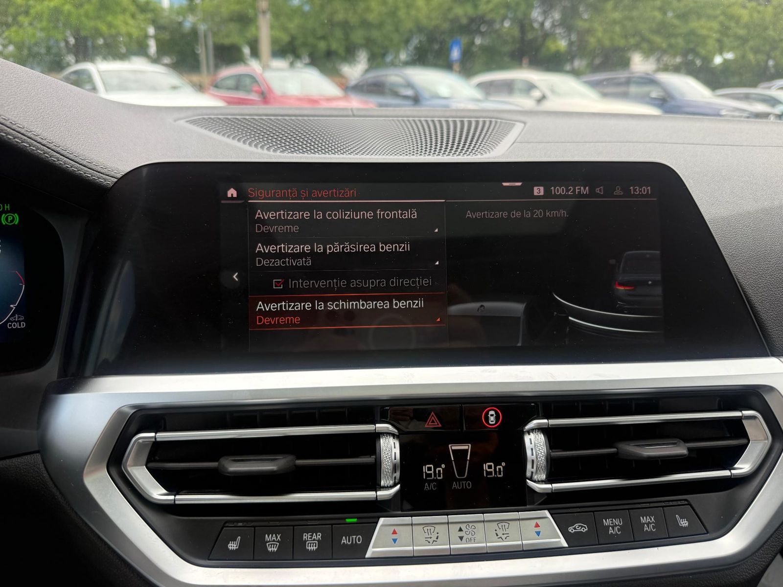 BMW Seria 3 2022 320d xDrive AT Luxury Line - foto 11