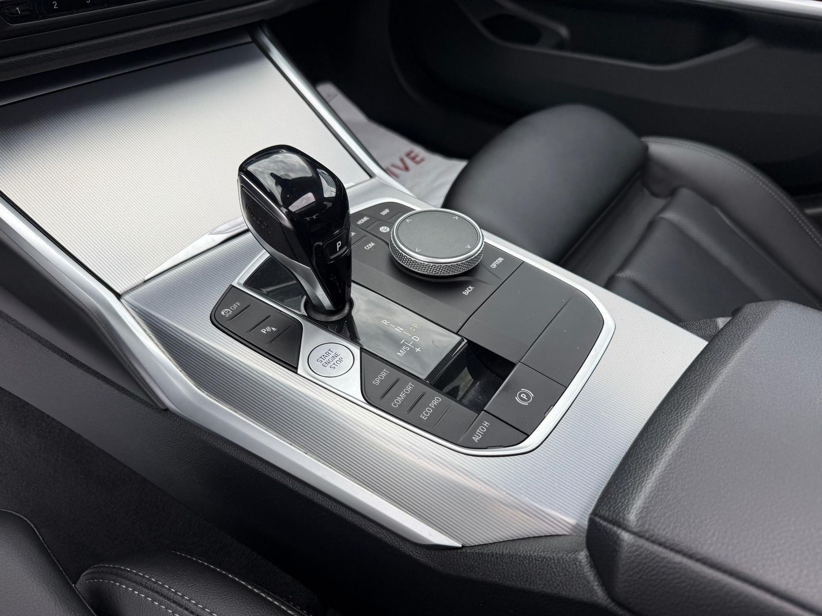 BMW Seria 3 2022 320d xDrive AT Luxury Line - foto 24