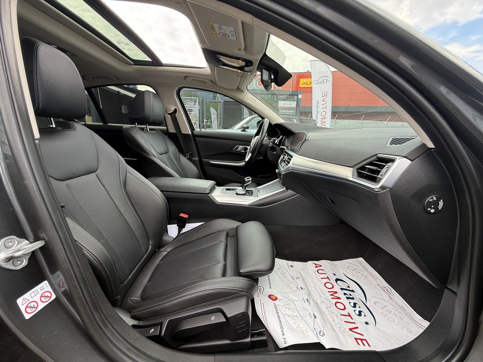 BMW Seria 3 2022 320d xDrive AT Luxury Line - foto 28