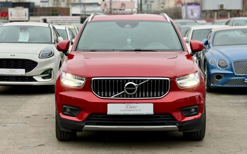 Volvo XC40 2021 - foto 2