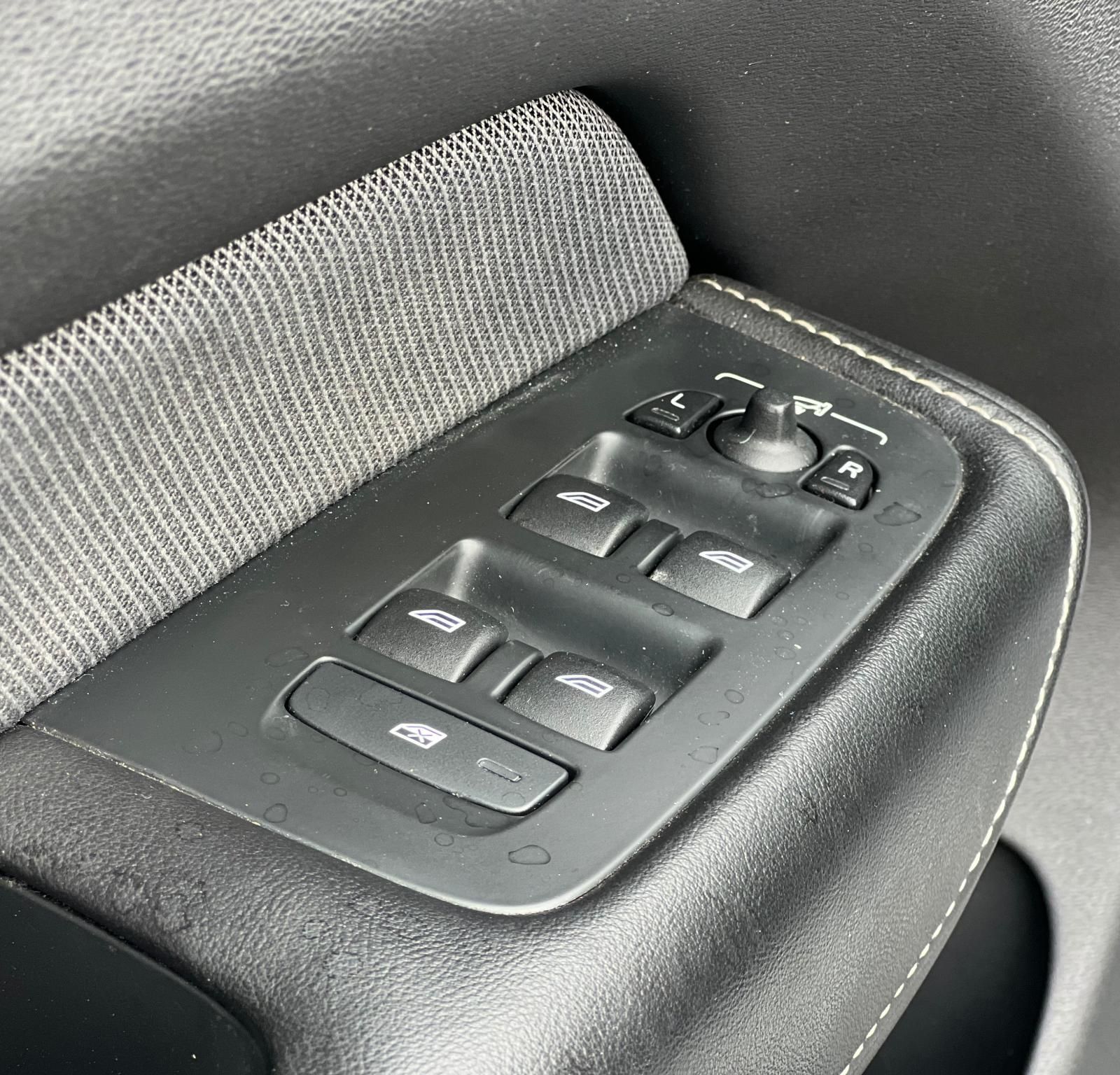 Volvo XC 60 2020 - foto 10