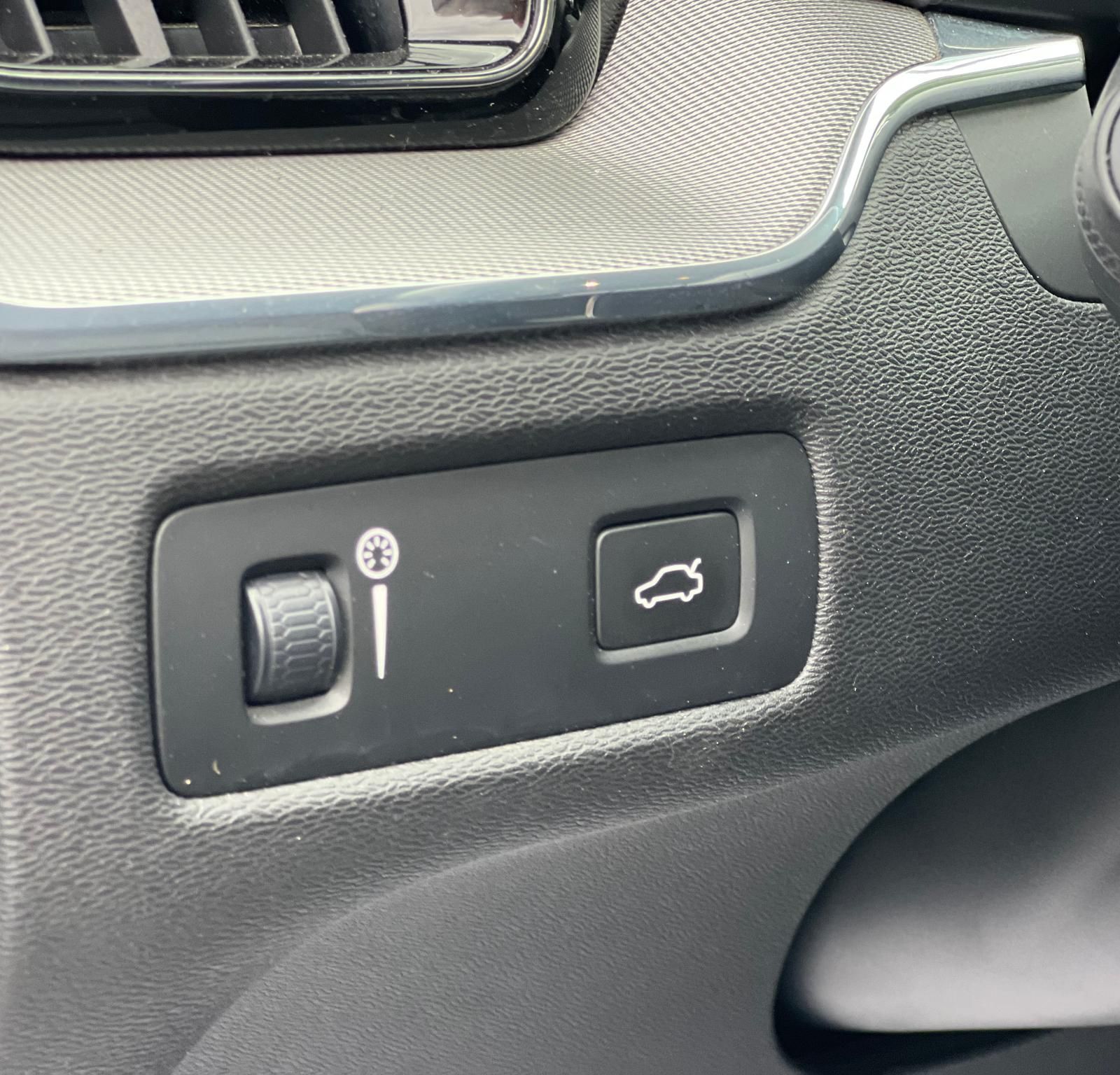 Volvo XC 60 2020 - foto 11