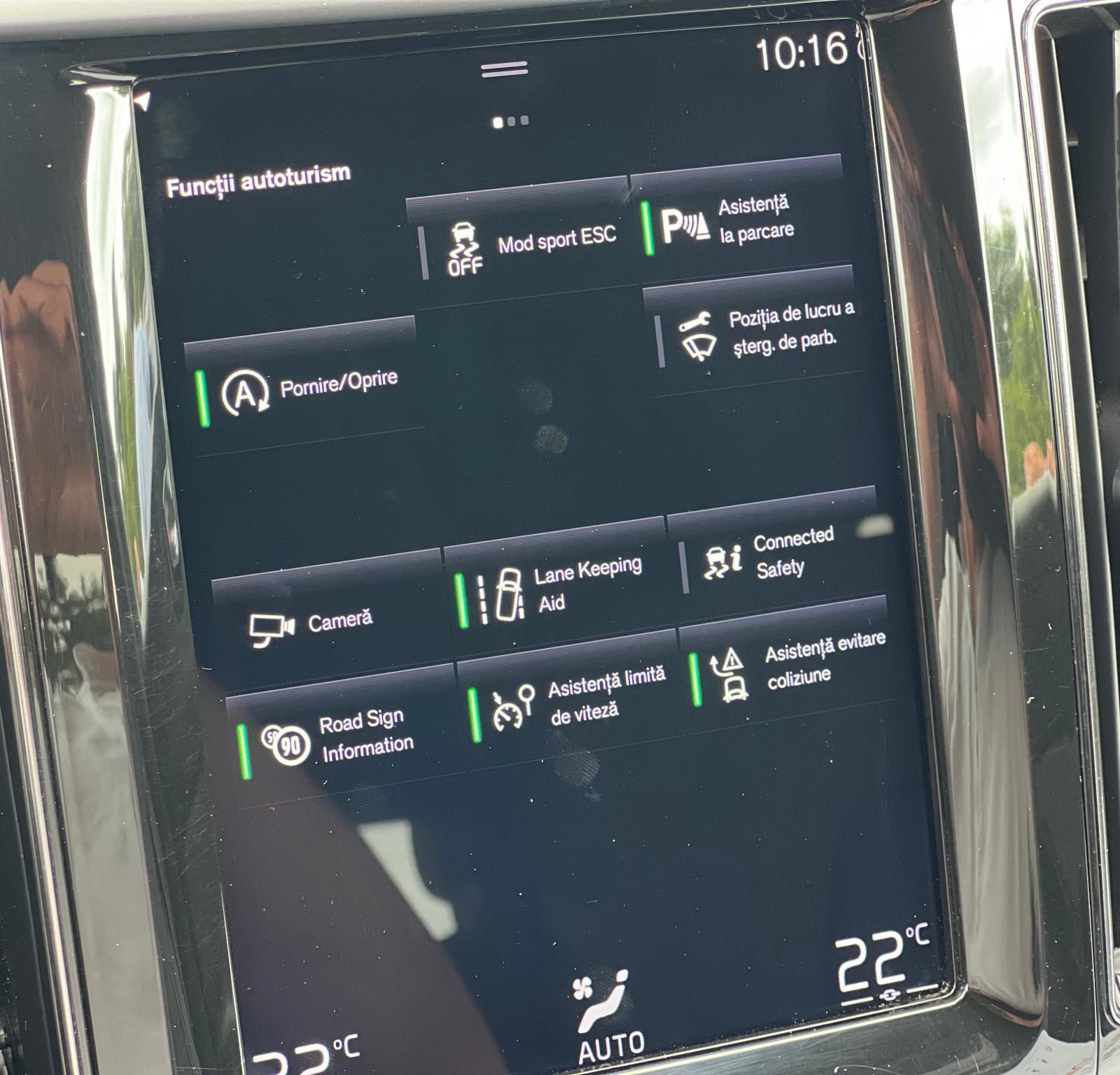 Volvo XC 60 2020 - foto 24