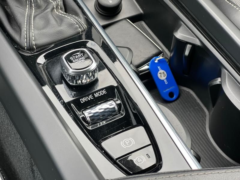 Volvo XC 60 2020 - foto 48