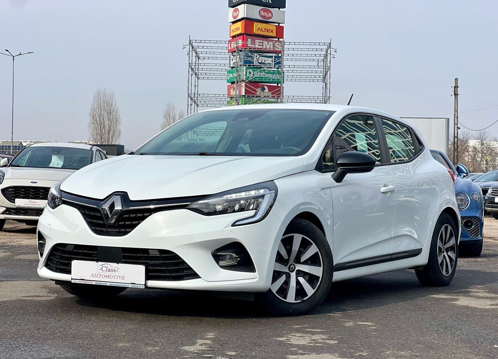 Renault Clio 1.6 E-TECH HYBRID 145 CP - foto 4
