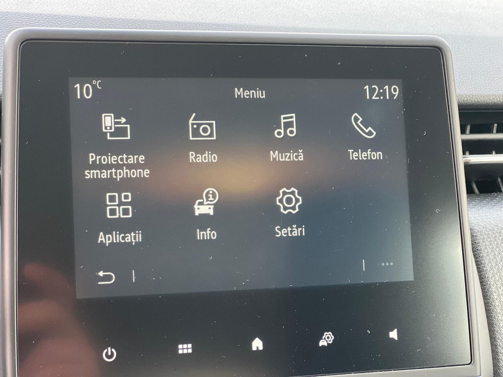 Renault Clio 1.6 E-TECH HYBRID 145 CP - foto 19