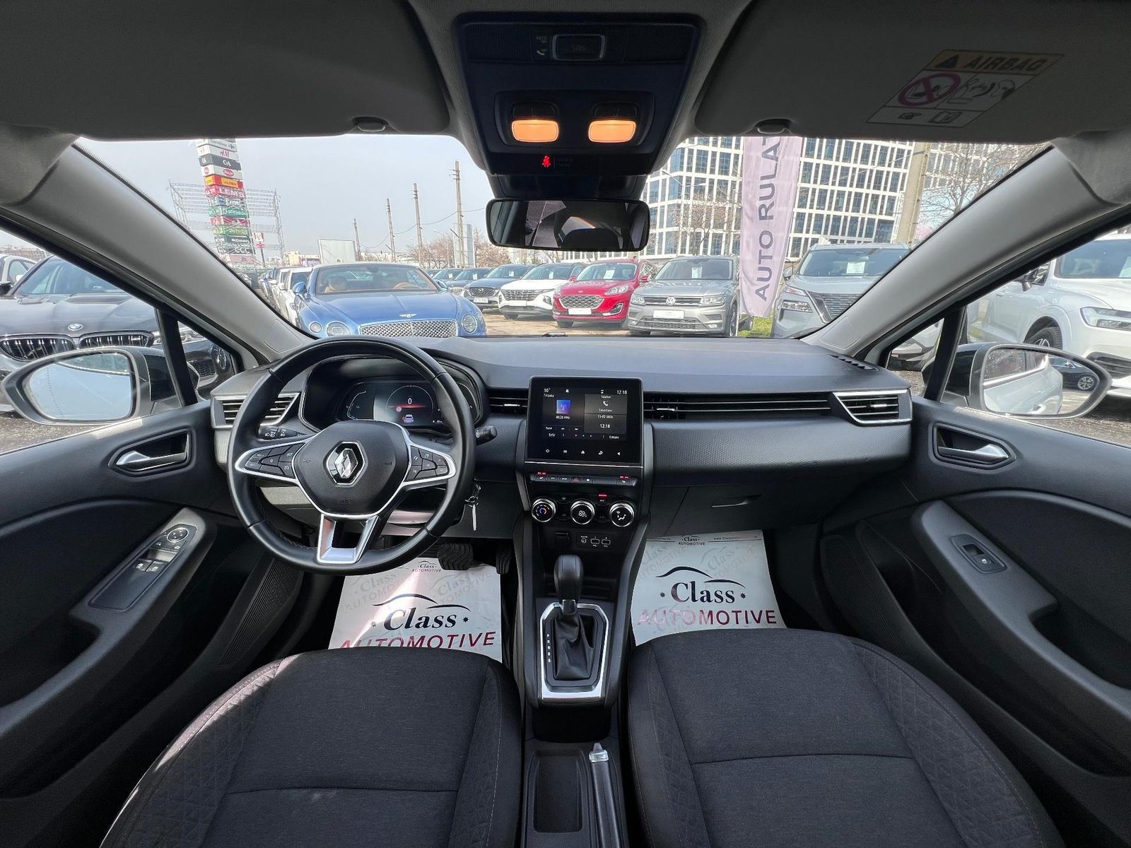 Renault Clio 1.6 E-TECH HYBRID 145 CP - foto 29