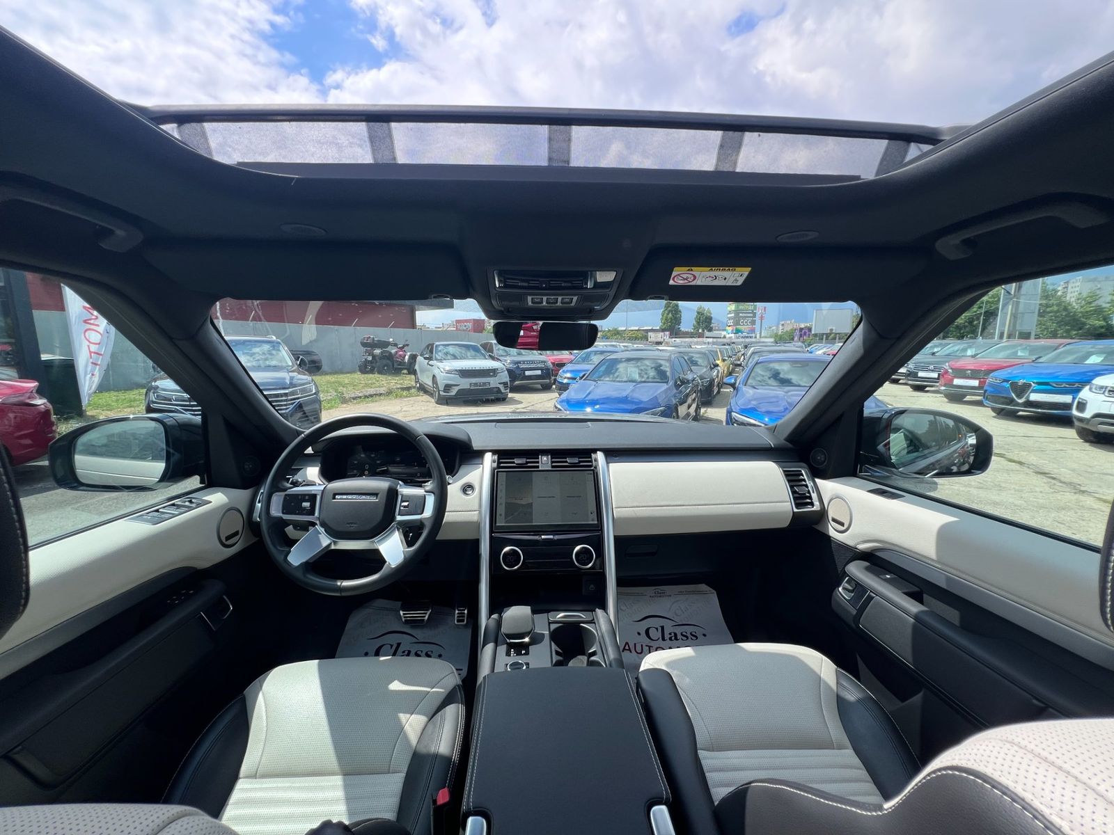 Land Rover Discovery 2024 - foto 3