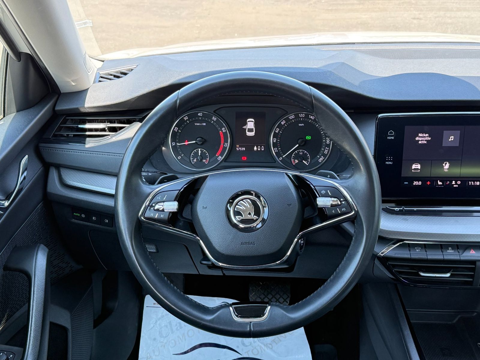 Skoda Octavia 2023 1.0 TSI DSG Mild Hybrid Ambition - foto 9