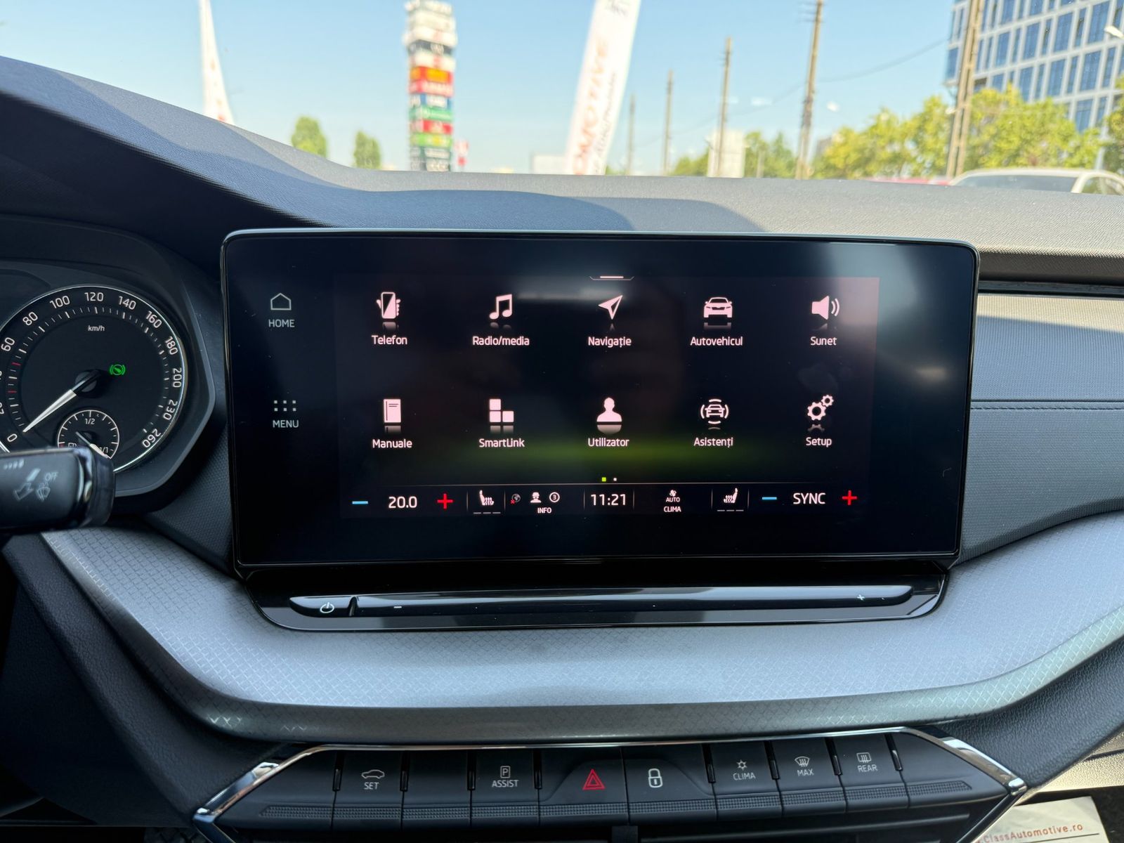 Skoda Octavia 2023 1.0 TSI DSG Mild Hybrid Ambition - foto 25