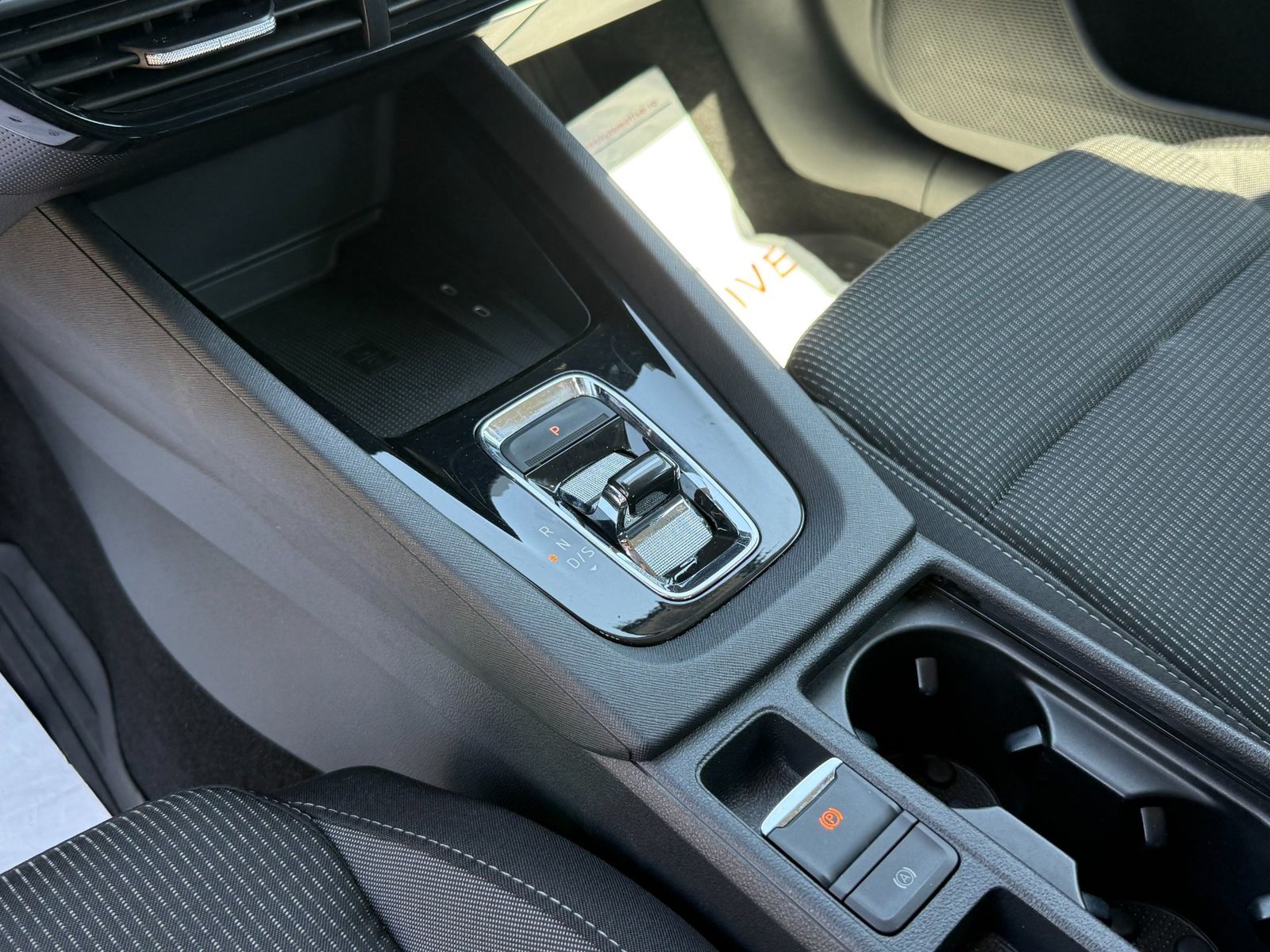 Skoda Octavia 2023 1.0 TSI DSG Mild Hybrid Ambition - foto 12