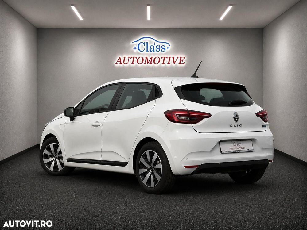 Renault Clio 2023 V E-Tech 145 Techno - foto 26