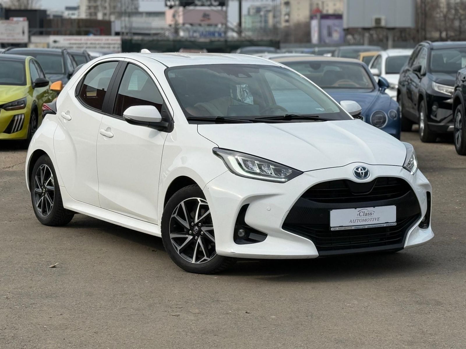 Toyota Yaris 2023 1.5 VVT-i HSD Exclusive Style - foto 3