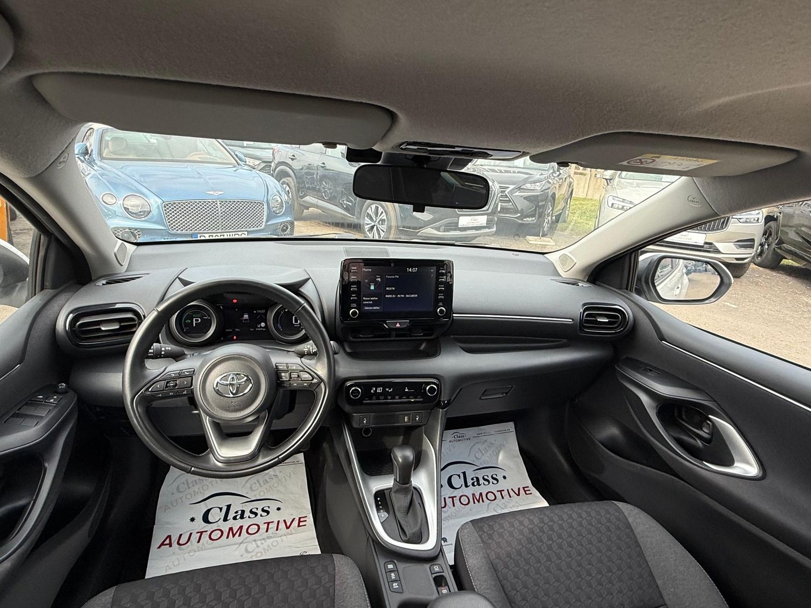 Toyota Yaris 2023 1.5 VVT-i HSD Exclusive Style - foto 6