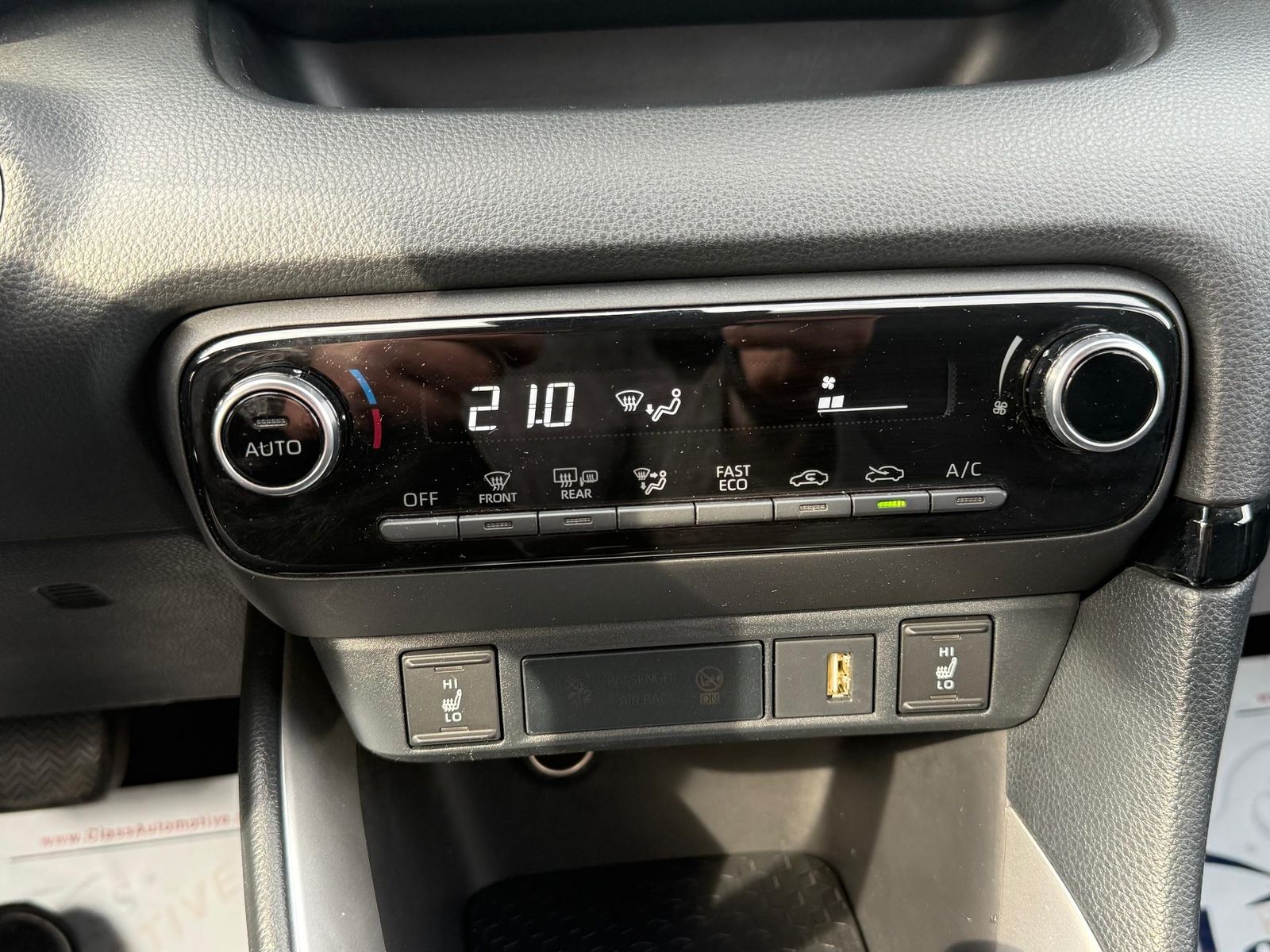 Toyota Yaris 2023 1.5 VVT-i HSD Exclusive Style - foto 19