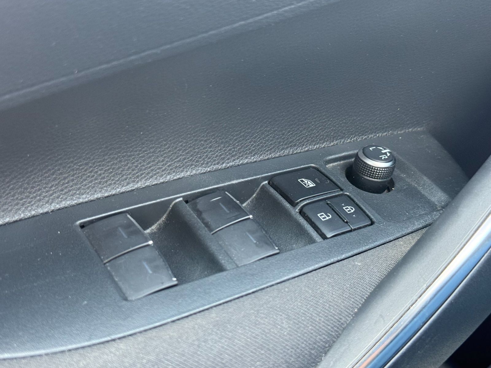 Toyota Corolla 2022 1.8 HSD Dynamic - foto 21