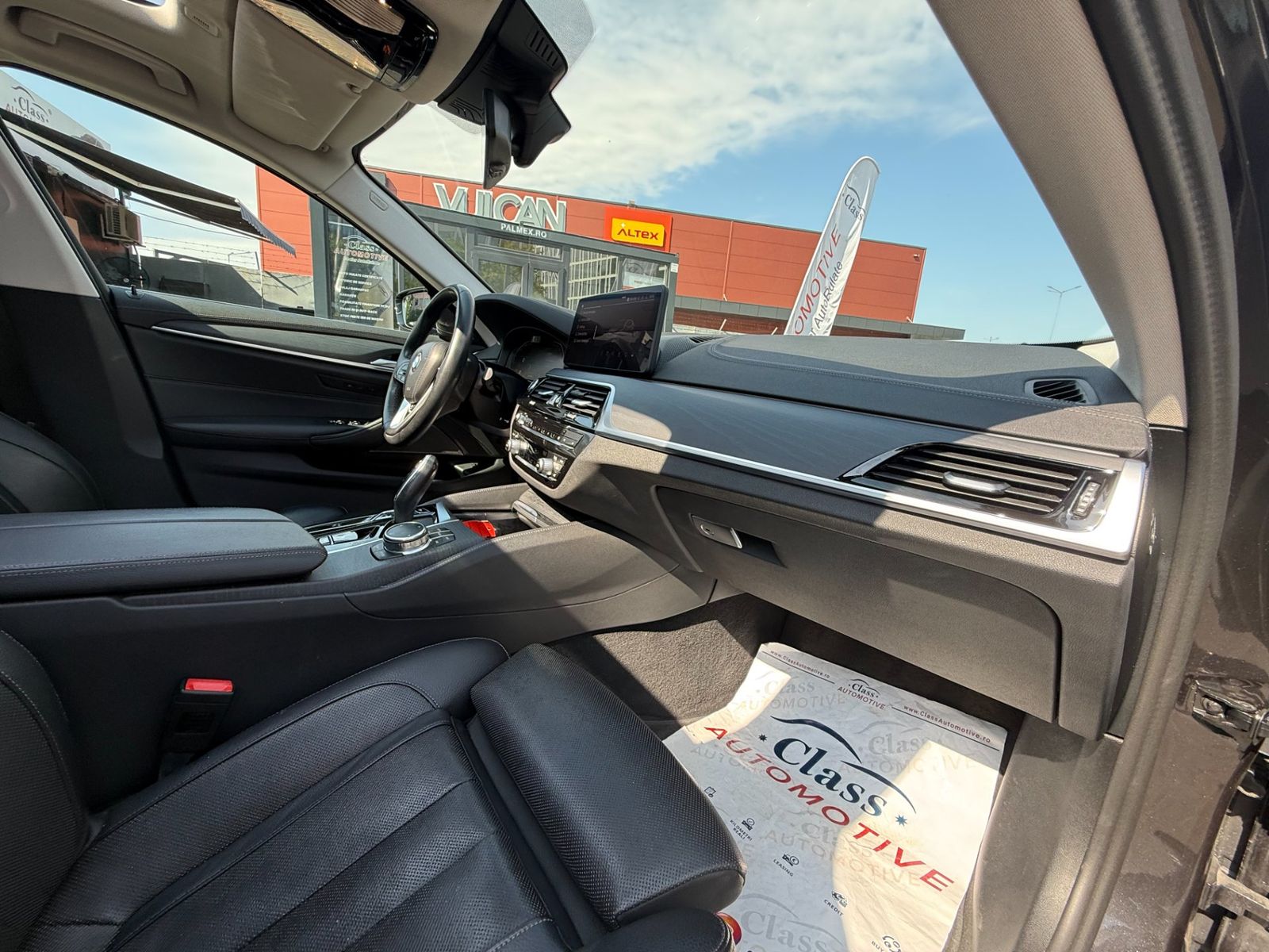 BMW Seria 5 2023 530d xDrive AT MHEV - foto 11