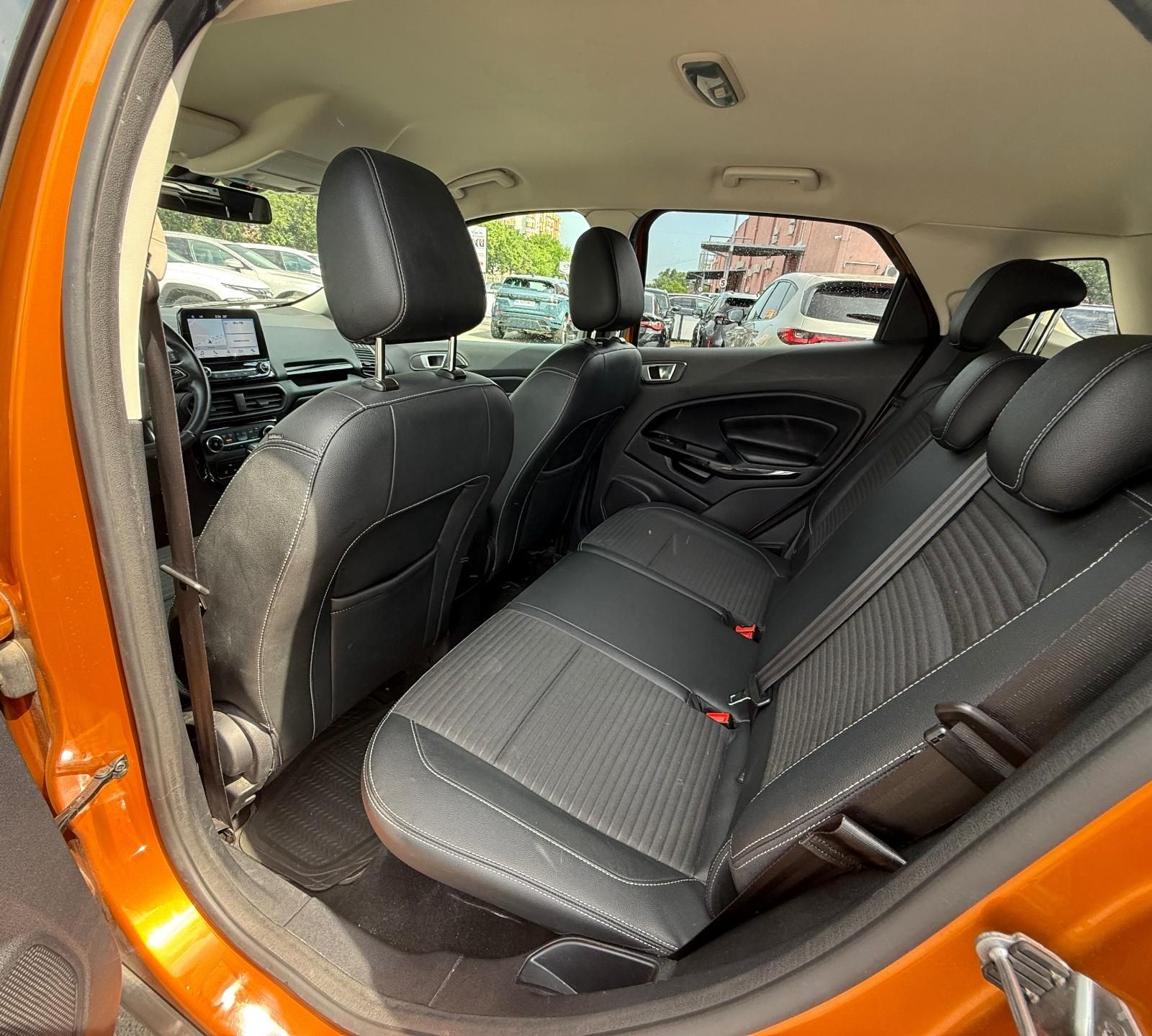 Ford EcoSport 1.0 Ecoboost Titanium 125 CP - Cutie AUTOMATA - foto 9
