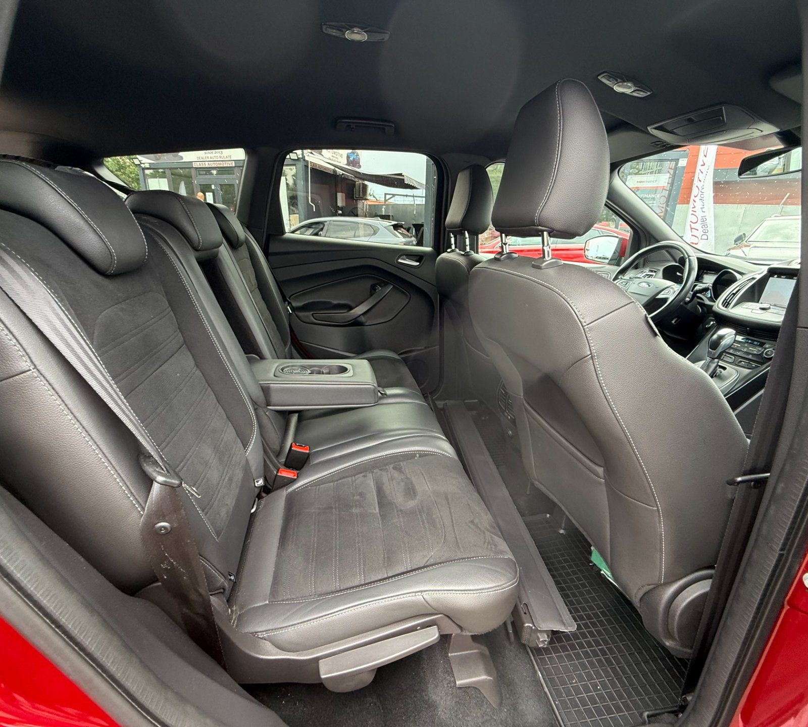 Ford Kuga 2017 - foto 26