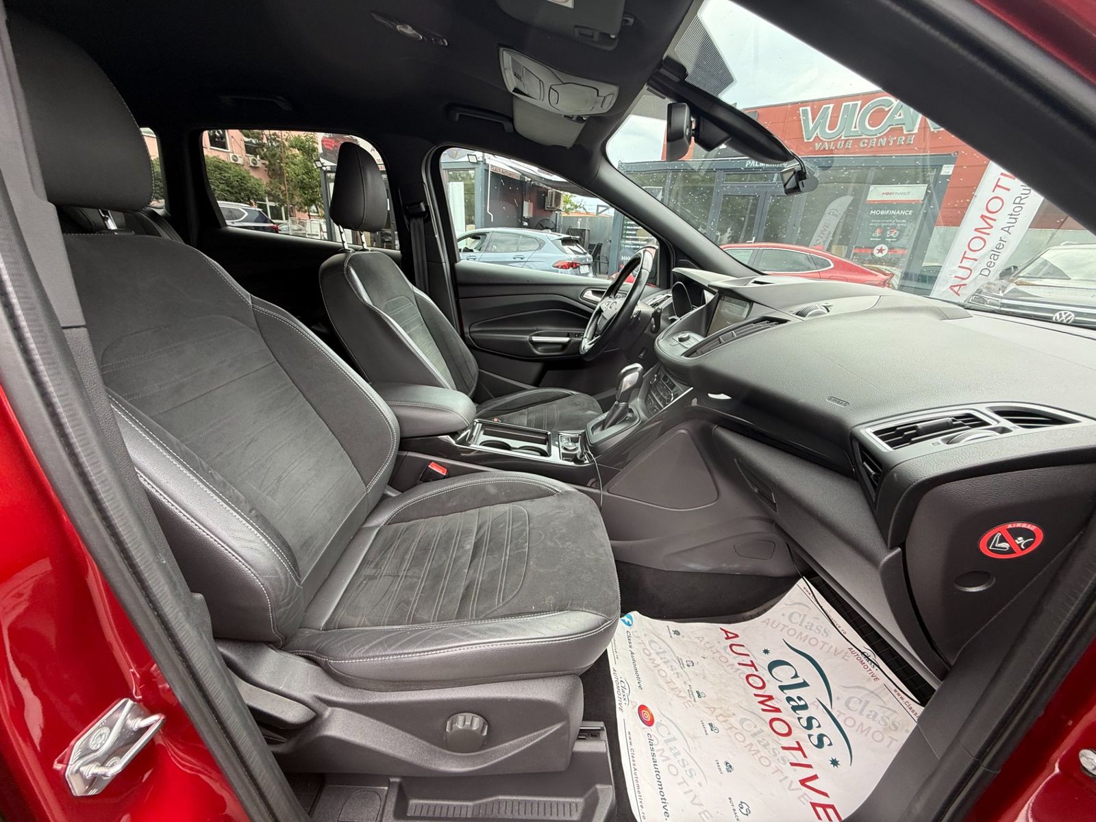 Ford Kuga 2017 - foto 30