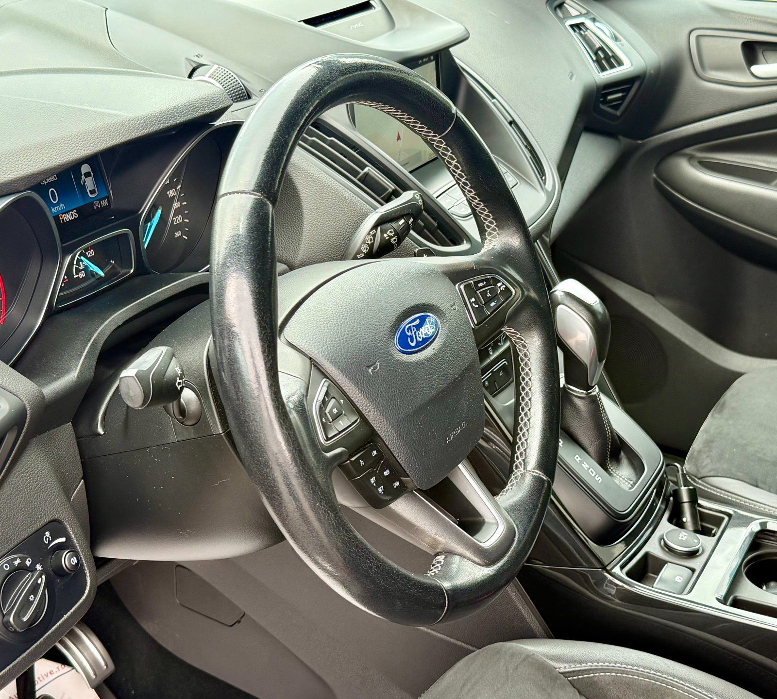 Ford Kuga 2017 - foto 7