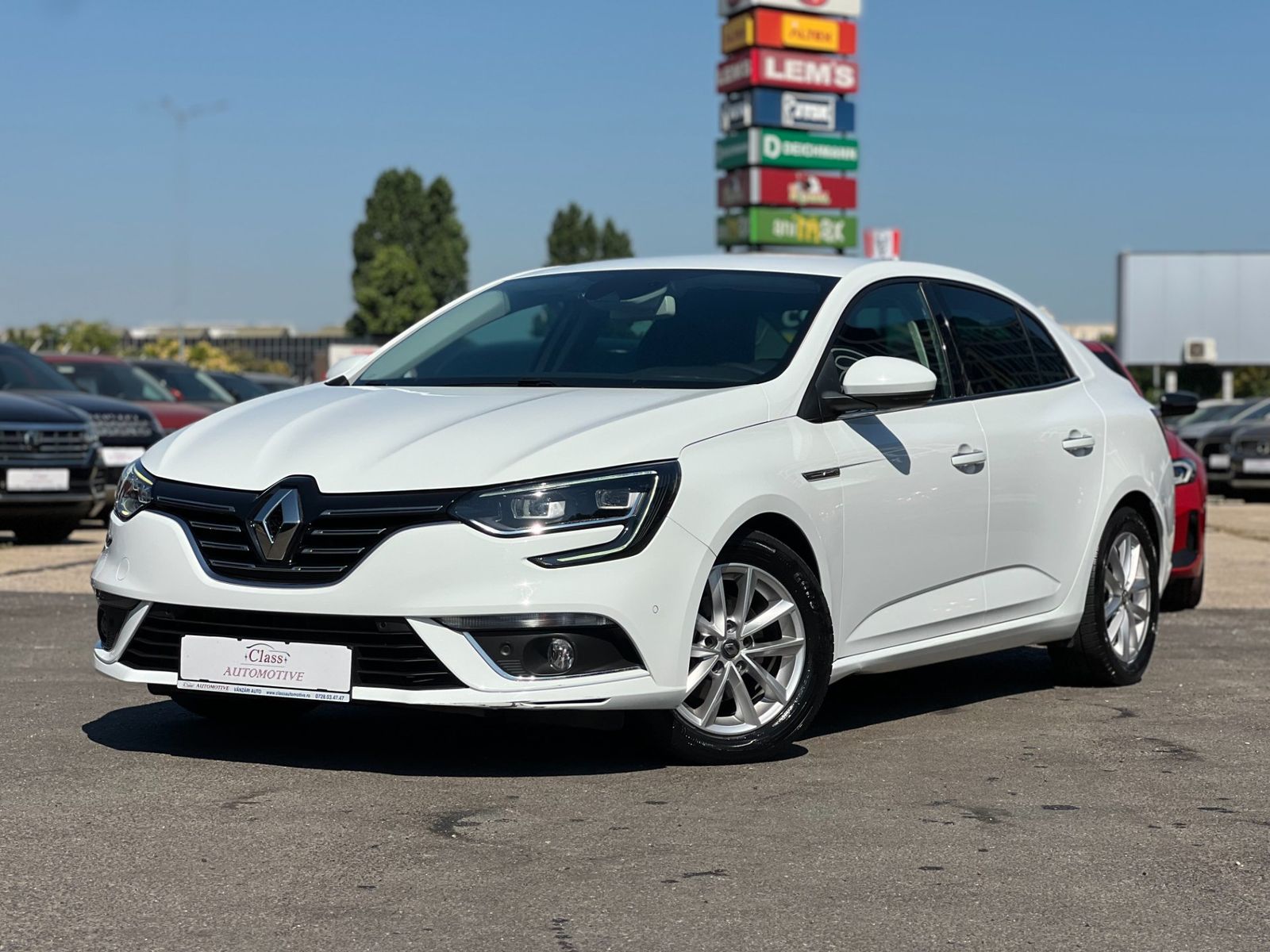 Renault Megane 2019 - foto 1