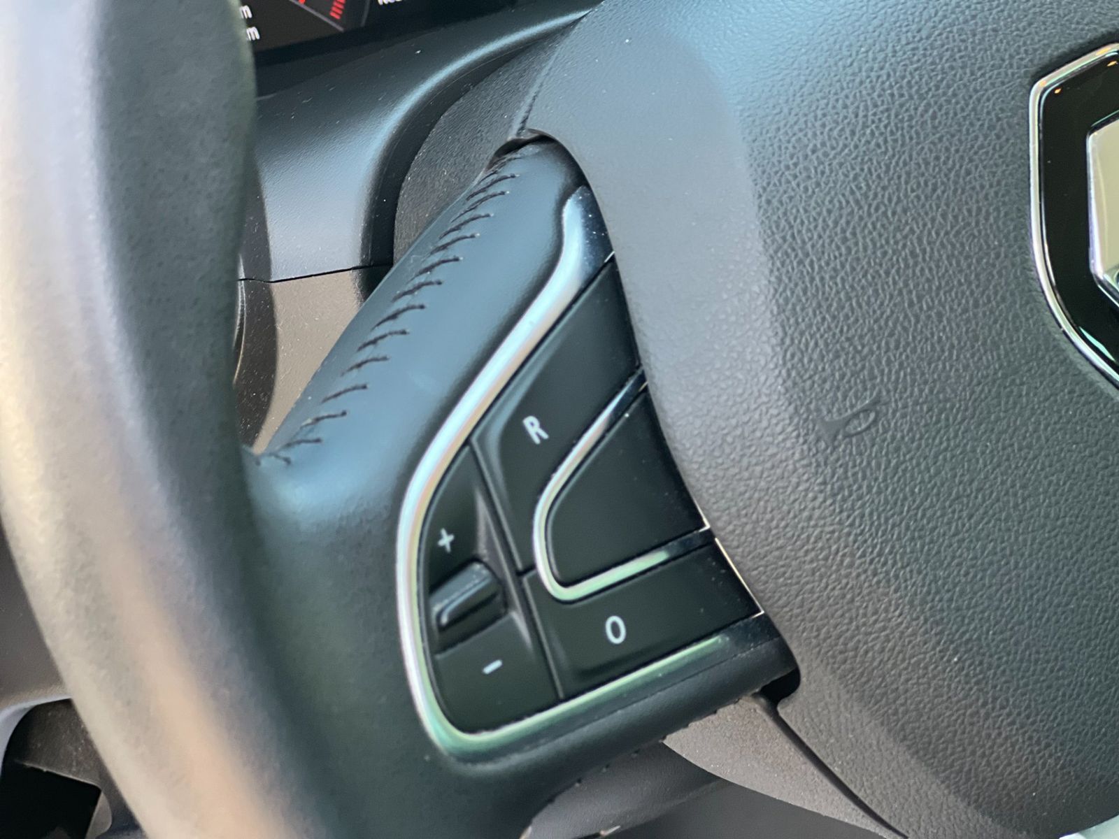 Renault Megane 2019 - foto 10