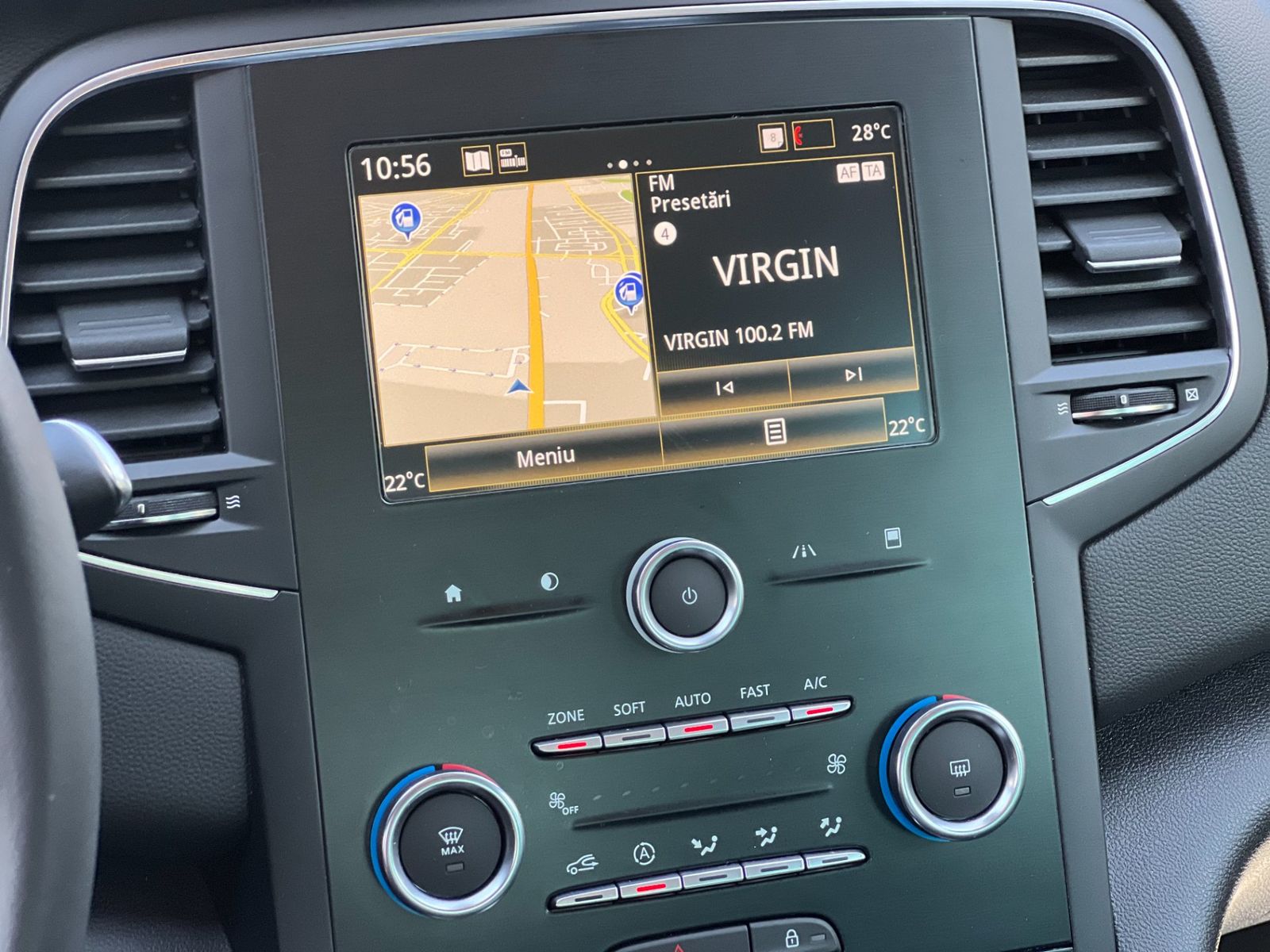 Renault Megane 2019 - foto 19