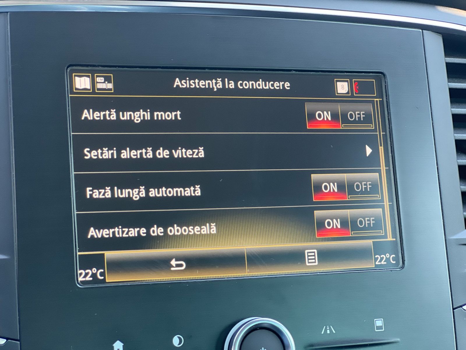 Renault Megane 2019 - foto 25