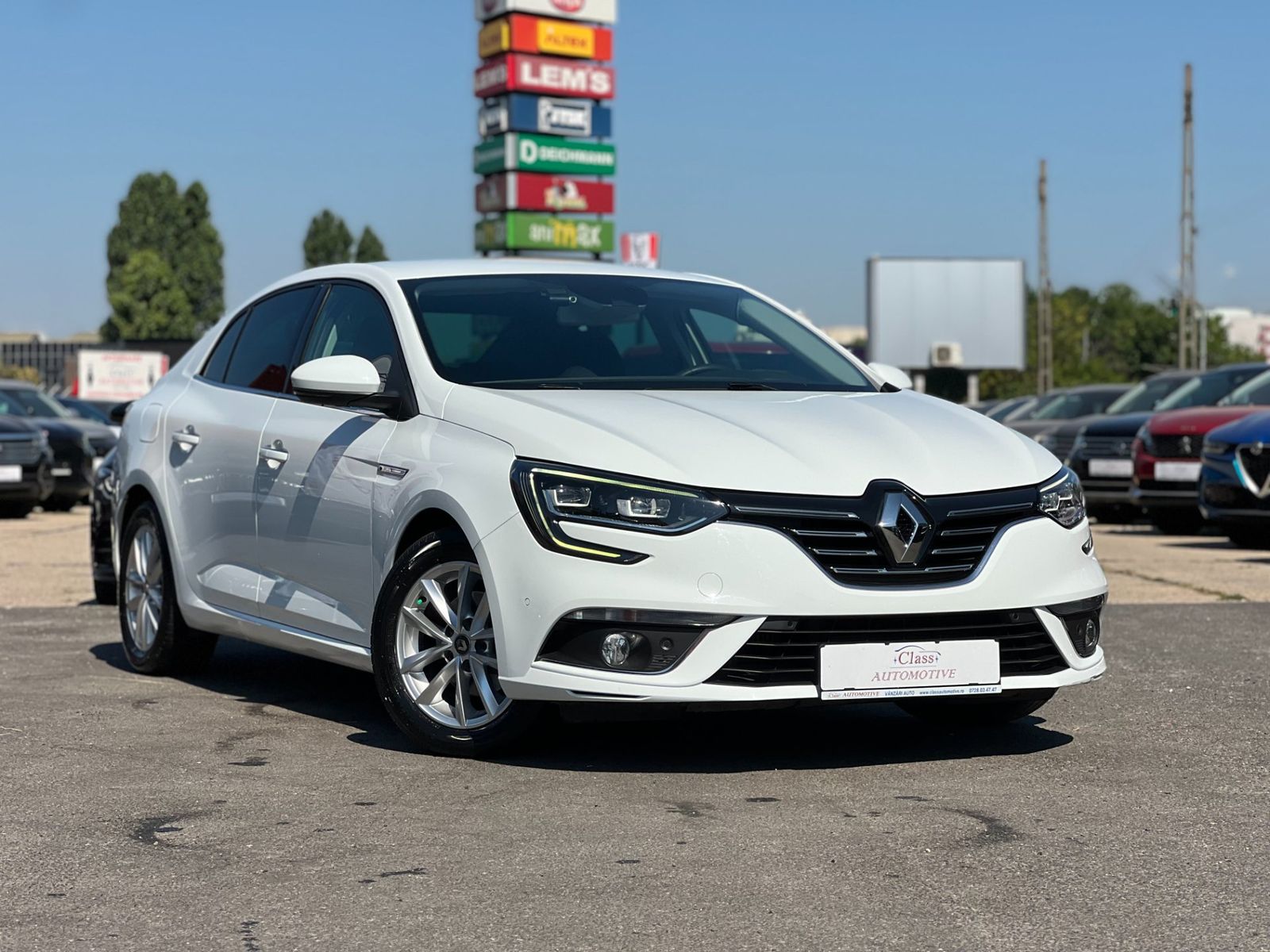 Renault Megane 2019 - foto 3