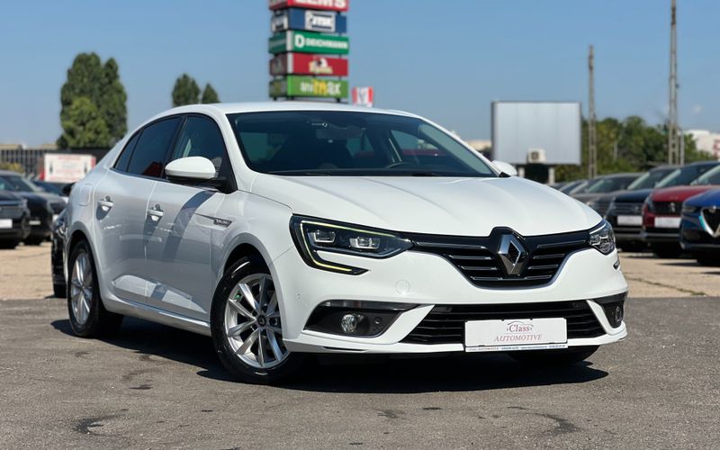 Renault Megane 2019 - foto 3