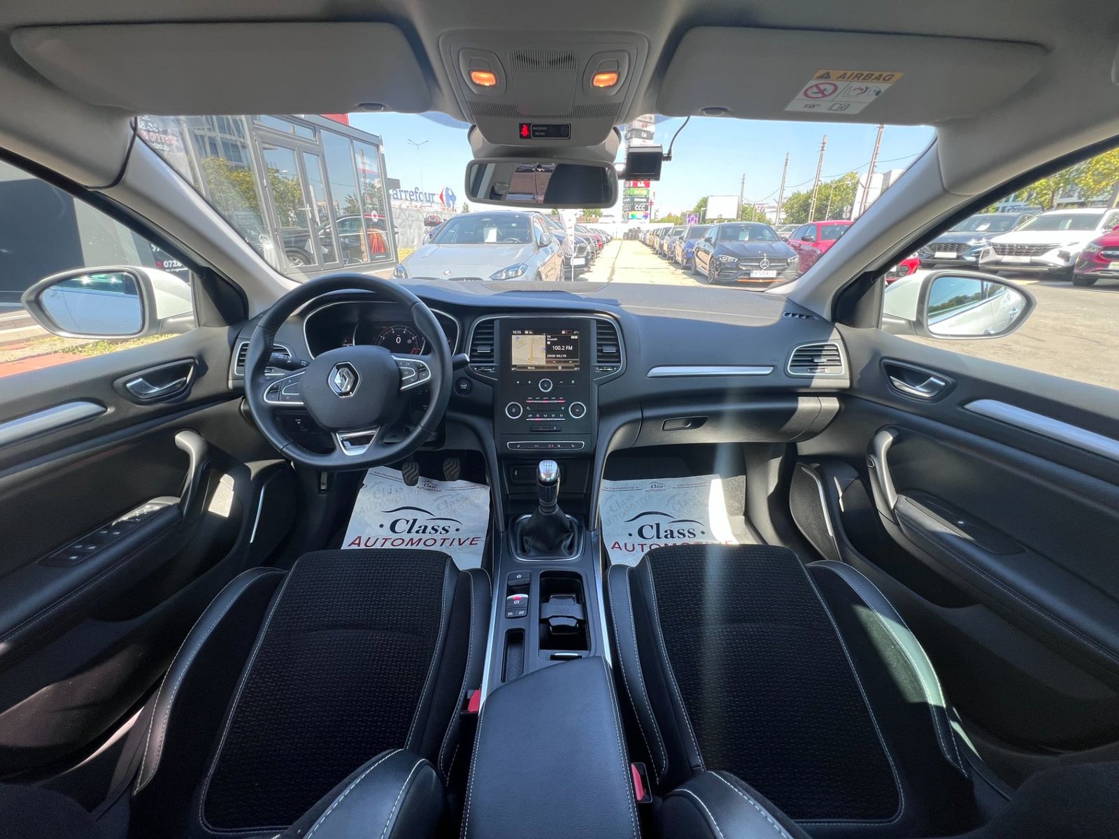 Renault Megane 2019 - foto 4