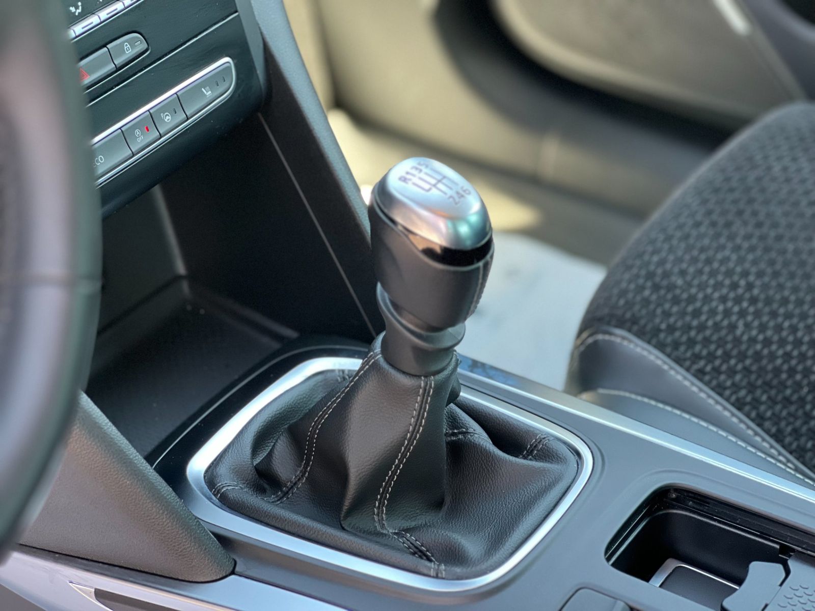 Renault Megane 2019 - foto 13