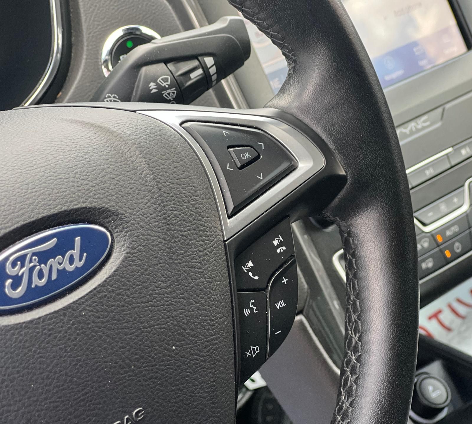 Ford Mondeo Hybrid Titanium 2.0 HEV eCVT - foto 16