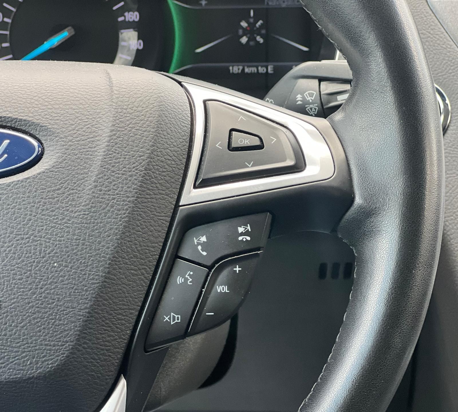 Ford Mondeo Hybrid Titanium 2.0 HEV eCVT - foto 19