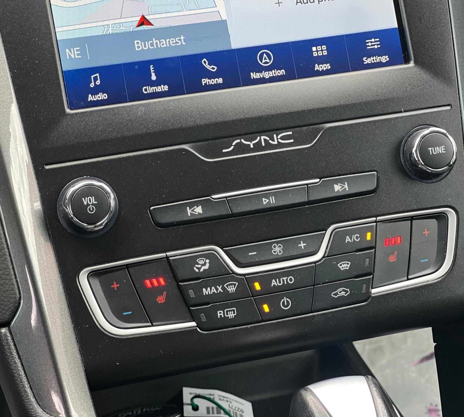 Ford Mondeo Hybrid Titanium 2.0 HEV eCVT - foto 21