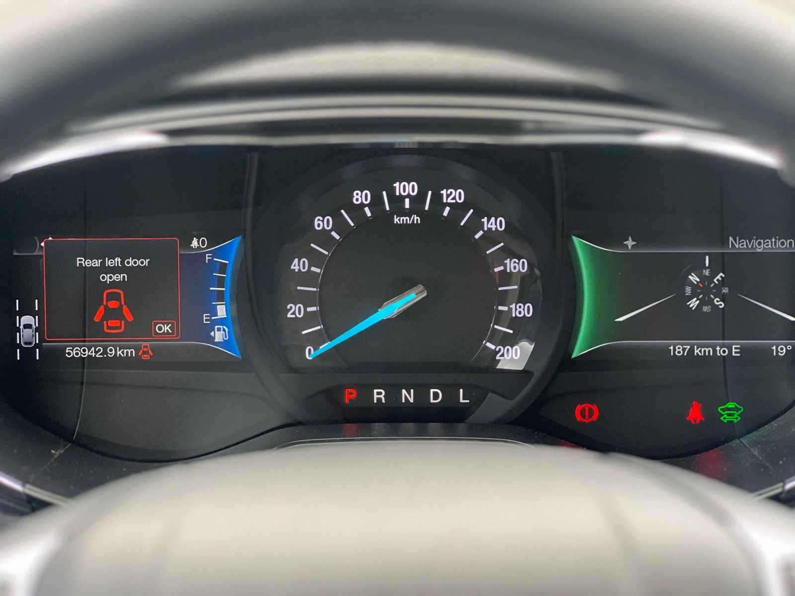 Ford Mondeo 2022 2.0 HEV Titanium - foto 20