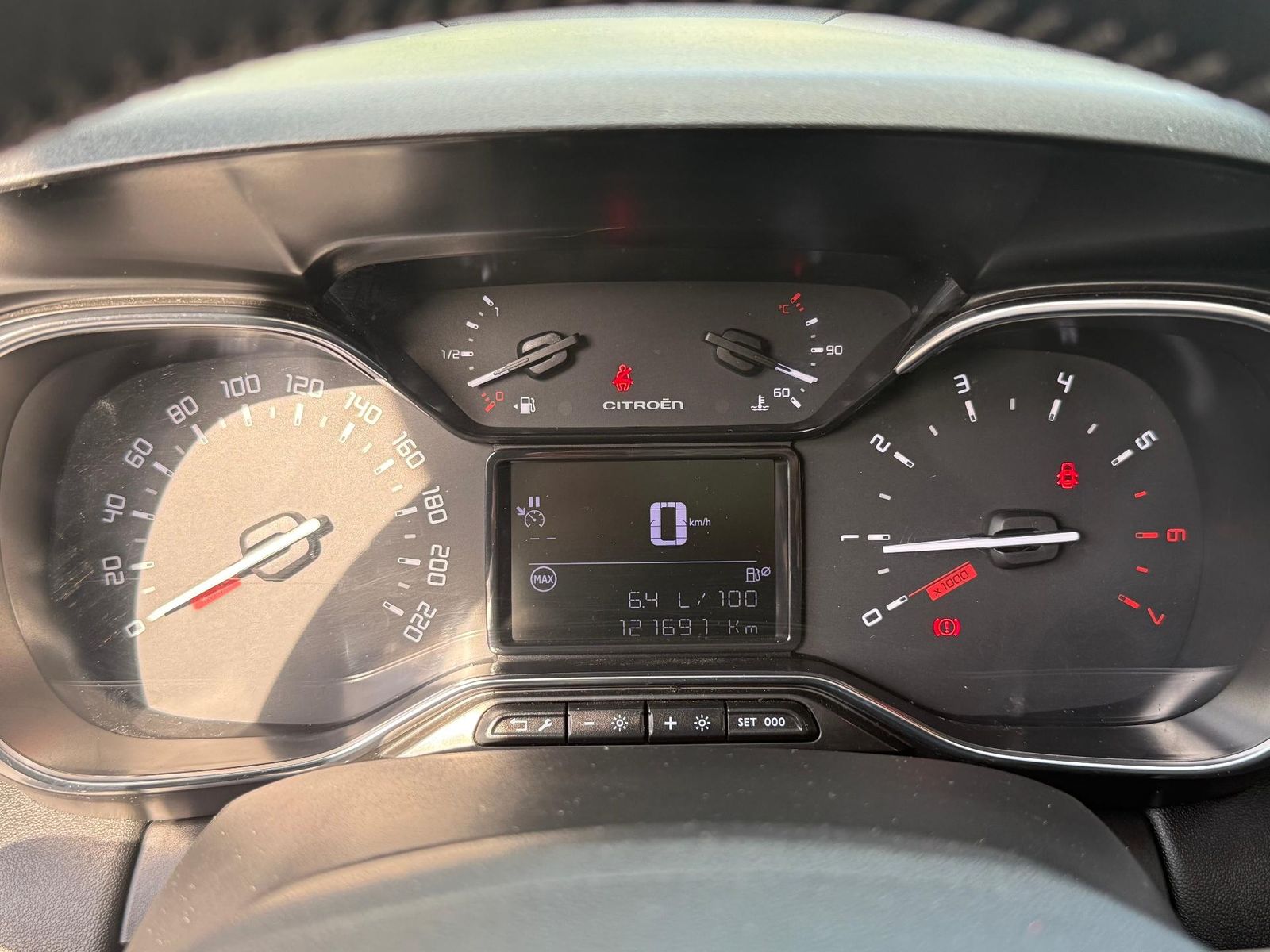 Citroën C3 Aircross 2019 1.5 BlueHDi S&S BVM6 Feel - foto 4