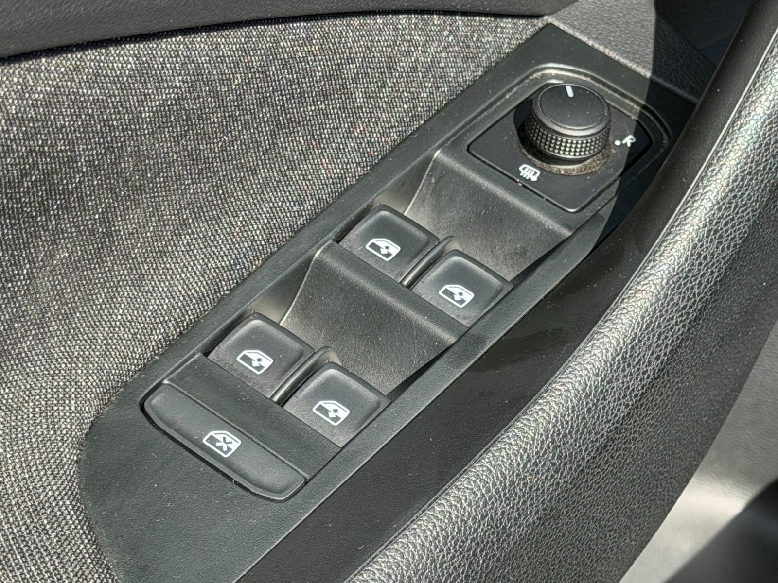 Skoda Kamiq 2023 1.5 TSI DSG Style - foto 8