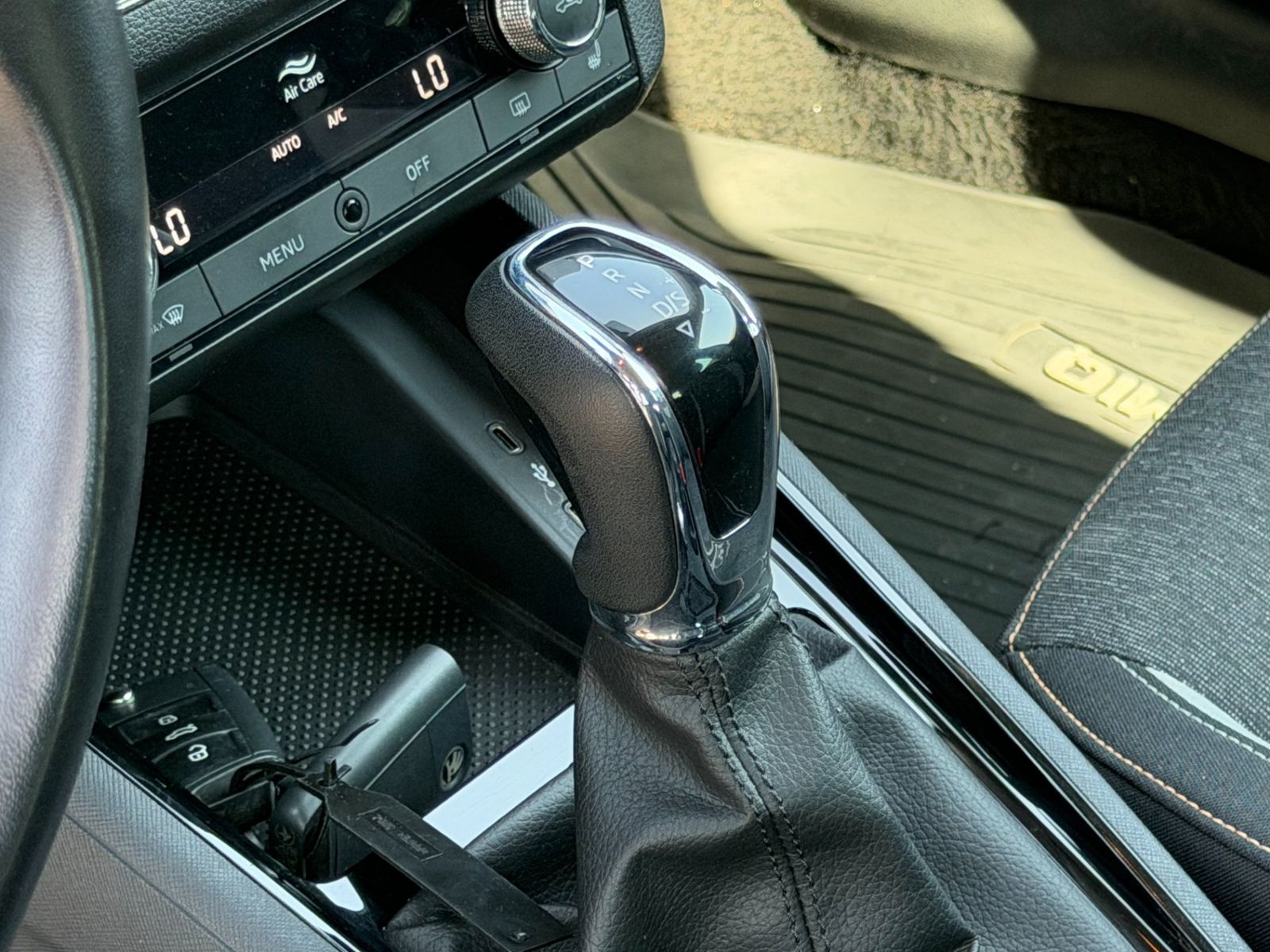 Skoda Kamiq 2023 1.5 TSI DSG Style - foto 12